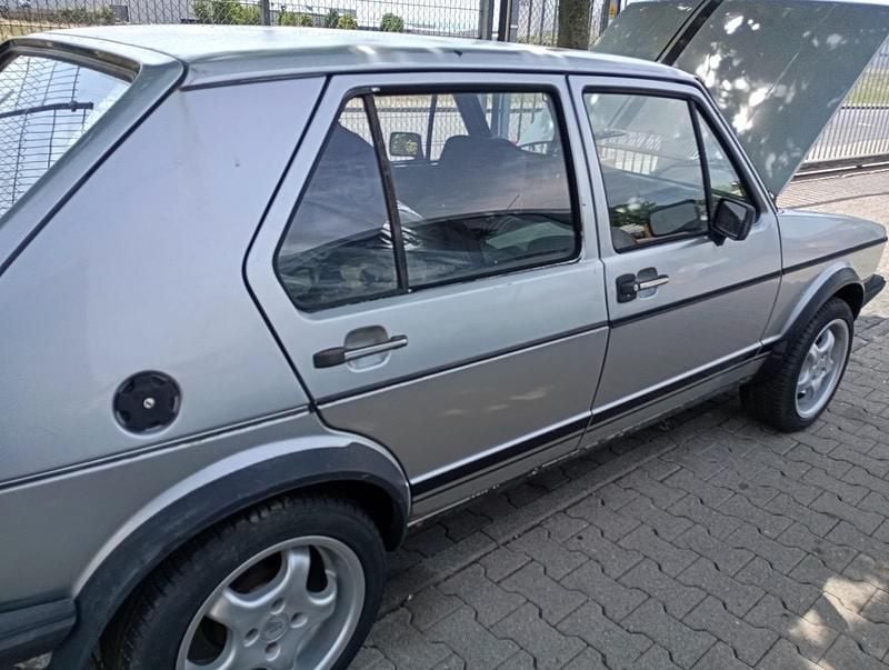 Gebraucht VW Golf II 75 PS (55 kW) 1983 Silber Kleinwagen