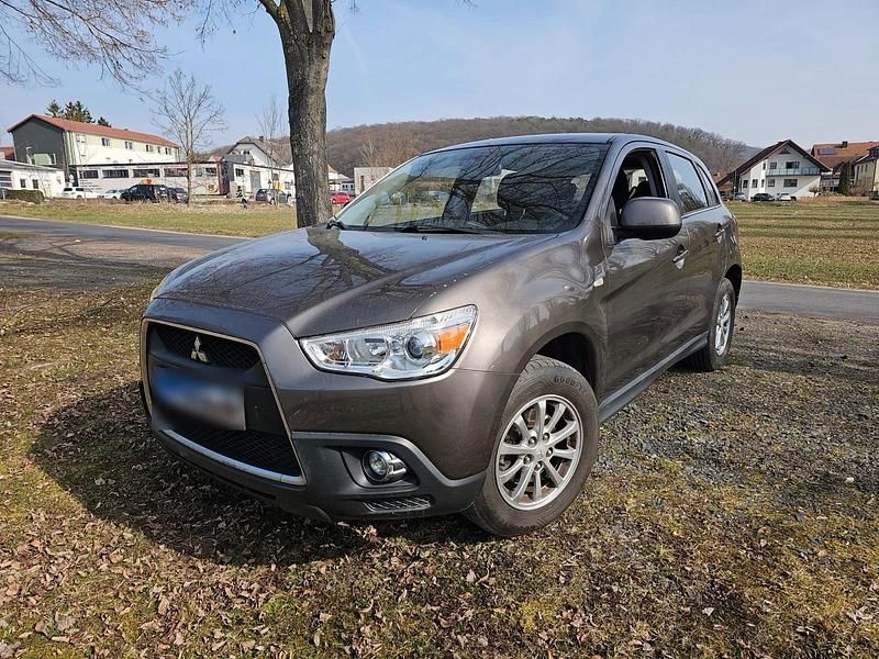 Gebraucht Mitsubishi ASX 150 PS (110 kW) 2011 Braun SUV