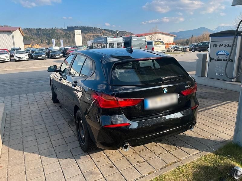 Gebraucht BMW 118 150 PS (110 kW) 2020 Schwarz Kleinwagen