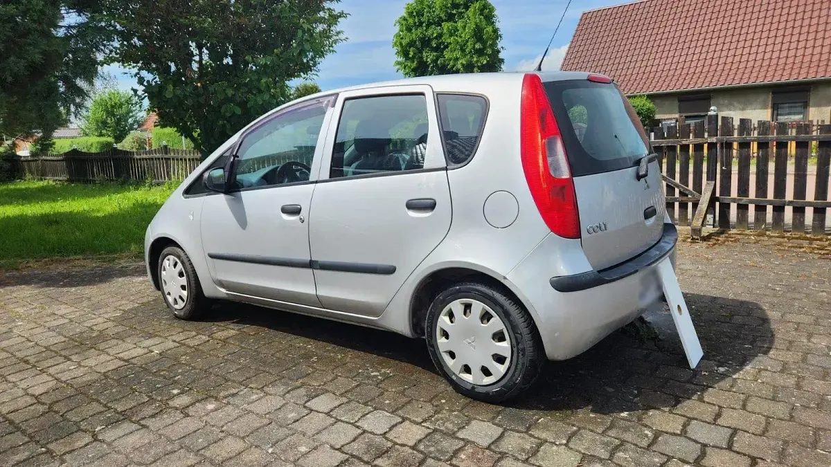 Gebraucht Mitsubishi Colt 75 PS (55 kW) 2004 Kleinwagen