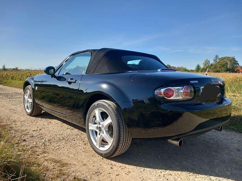 Gebraucht Mazda MX5 126 PS (92 kW) 2008 Schwarz Cabrio