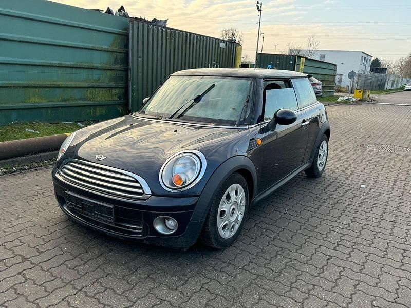 Schwarz Gebraucht 2007 Mini Cooper Coupé Coupé | 1.100 € (Superpreis) - Bild 1/4