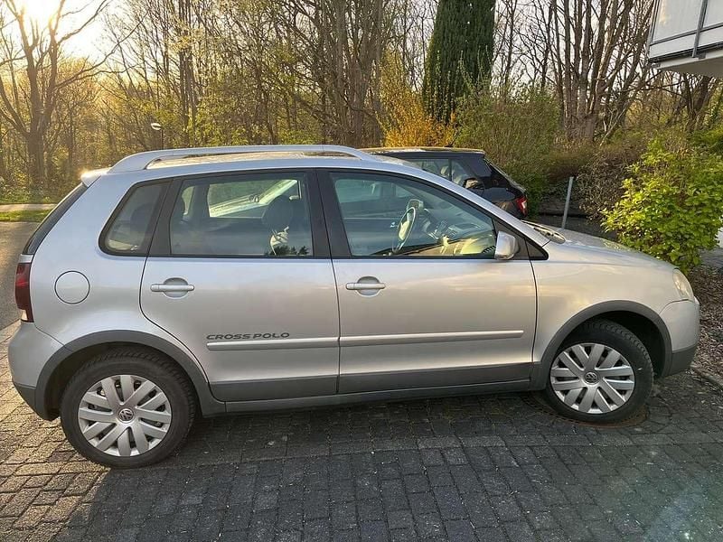 Gebraucht VW Polo Cross 69 PS (50 kW) 2008 Silber Kleinwagen