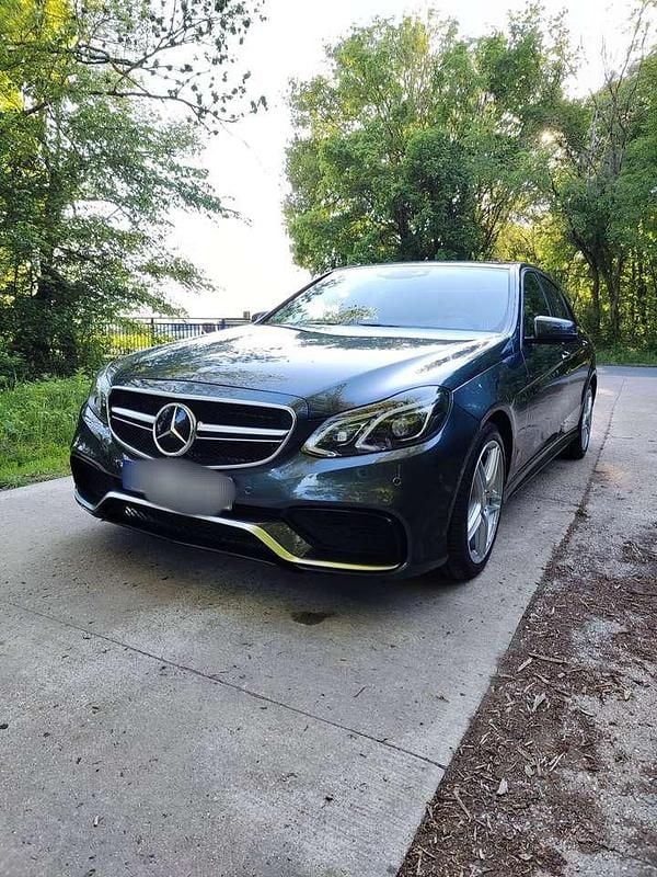 Gebraucht 2014 Mercedes E500 Avantgarde Limousine | 28.750 € (Fairer Preis) - Bild 1/4