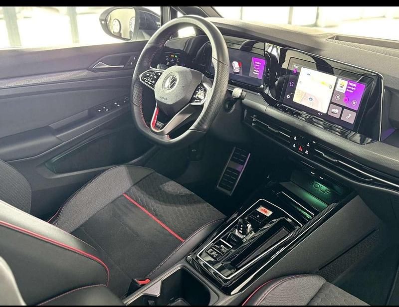 Gebraucht VW Golf VIII GTI 300 PS (220 kW) 2022 Limousine