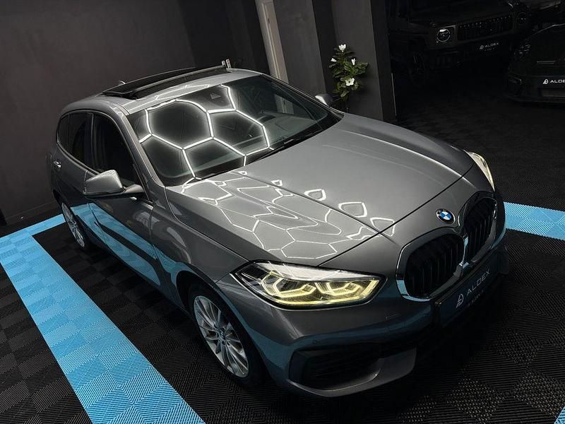 Gebraucht BMW 118 Advantage 150 PS (110 kW) 2023 Grau Kleinwagen