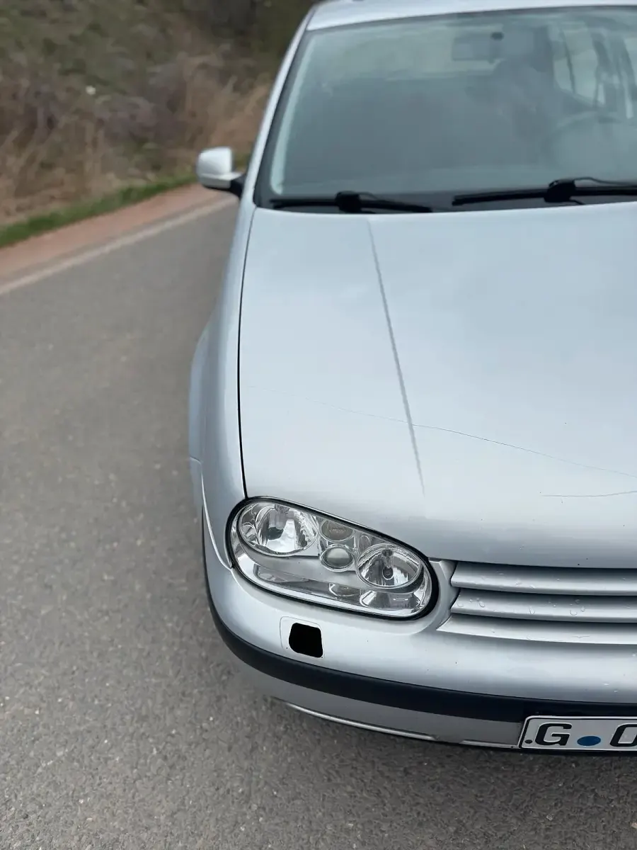 Gebraucht VW Golf IV 125 PS (91 kW) 2000 Silber Kleinwagen