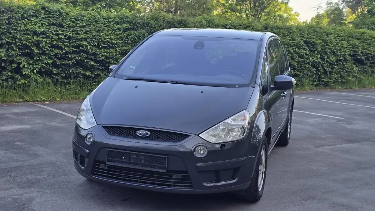 Gebraucht Ford S-MAX S 125 PS (91 kW) 2009 Grau Van / Kleinbus