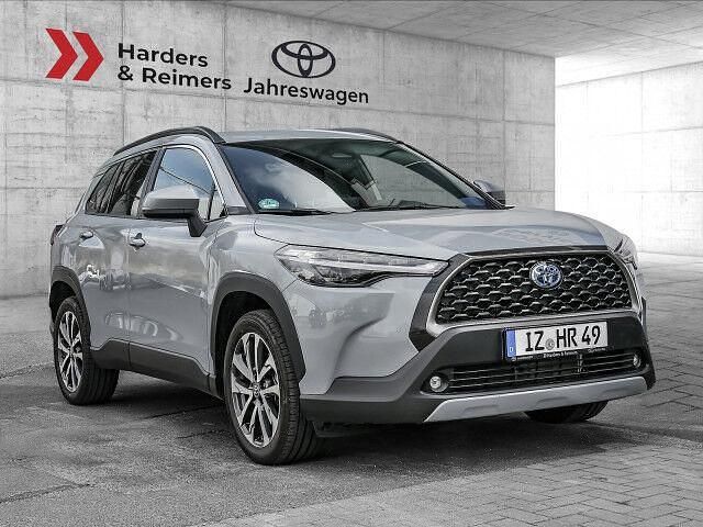 Grau Gebraucht 2023 Toyota Corolla Cross SUV | 31.680 € (Fairer Preis) - Bild 1/4