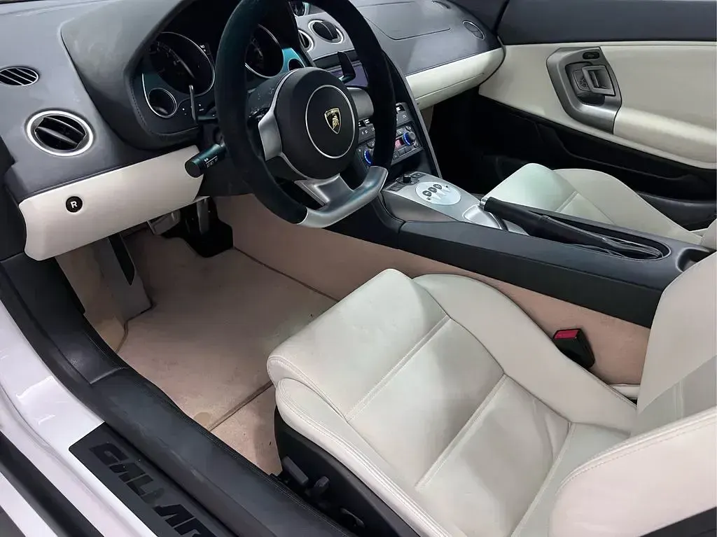 Usata Lamborghini Gallardo 519 CV (381 kW) 2007 Bianco