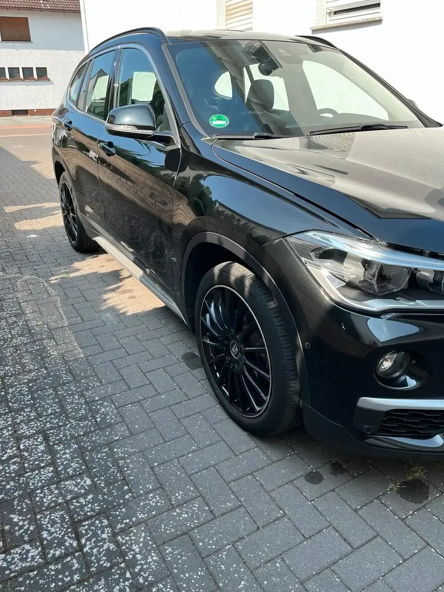 Gebraucht BMW X1 xLine 140 PS (102 kW) 2018 Schwarz SUV