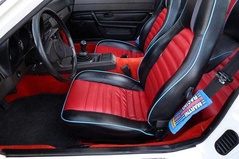 Gebraucht Porsche 924 116 PS (85 kW) 1977 Weiß Coupé