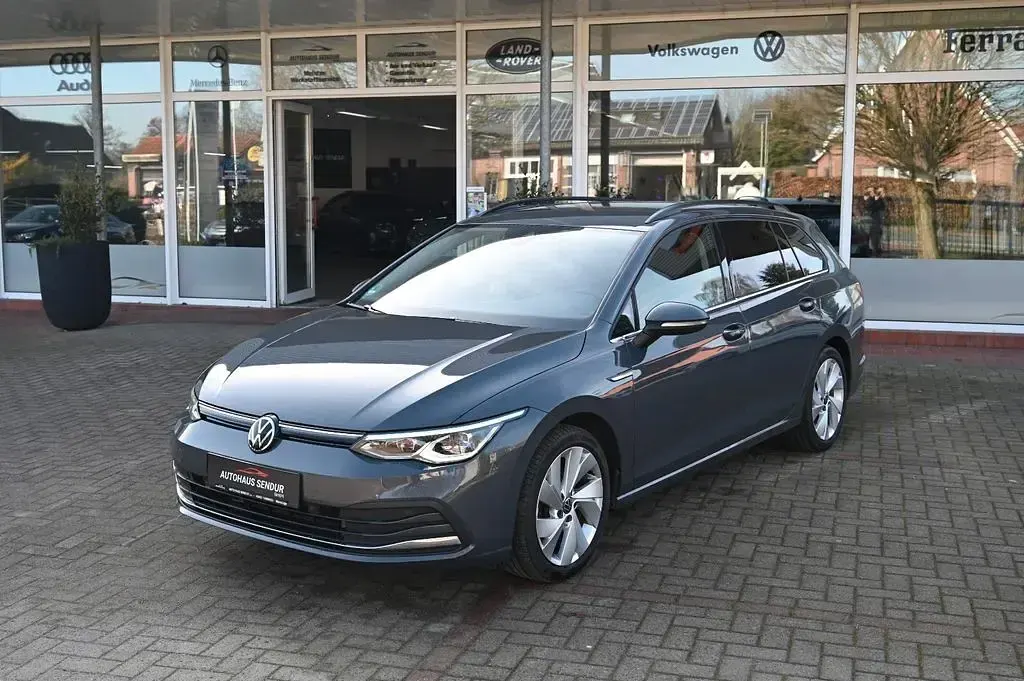 Gebraucht VW Golf VIII Style 150 PS (110 kW) 2021 Grau Kombi