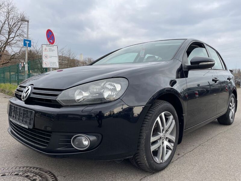Black metallic Gebraucht 2012 VW Golf VI Comfortline Kleinwagen | 4.999 € (Fairer Preis) - Bild 1/4