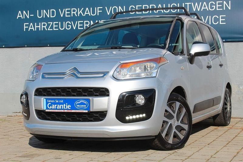 Grau Gebraucht 2015 Citroën C3 Picasso Exclusive Van / Kleinbus | 4.890 € (Fairer Preis) - Bild 1/4