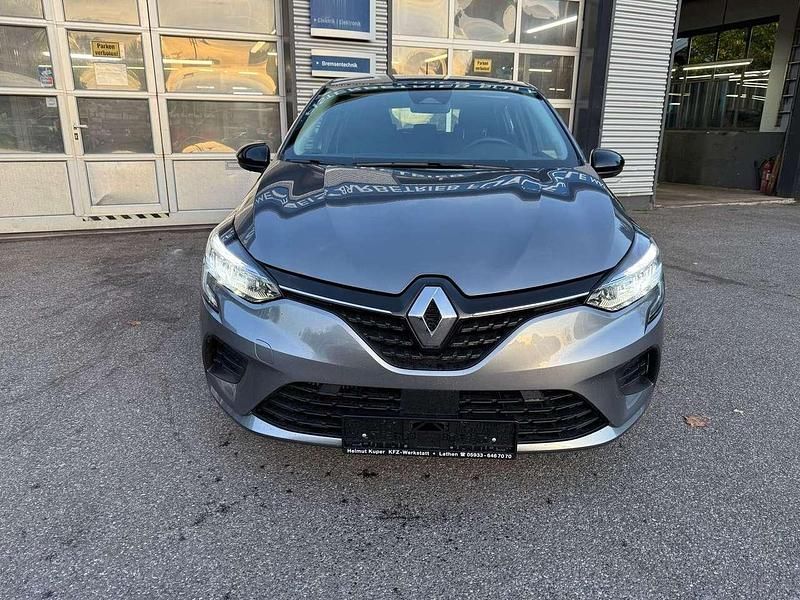 Gebraucht Renault Clio V Equilibre 91 PS (66 kW) 2024 Grau Kleinwagen