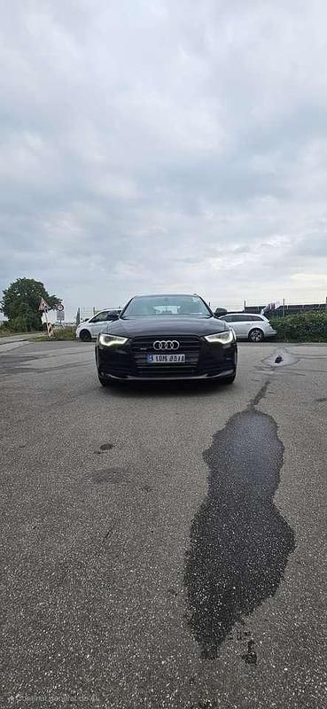 Gebraucht Audi A6 Sport 177 PS (130 kW) 2013 Schwarz Kombi
