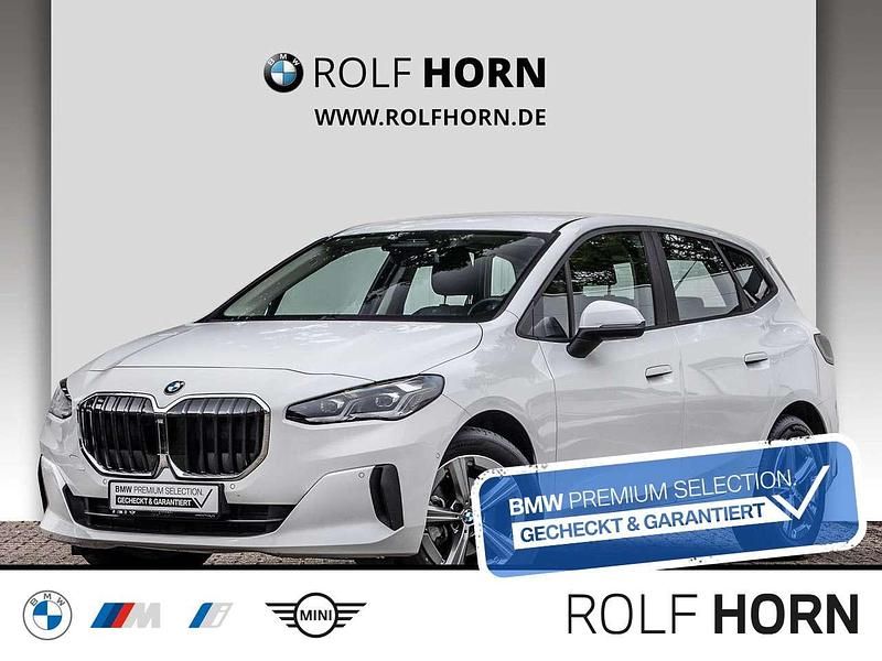 Alpinweiß Gebraucht 2024 BMW 216 Active Tourer Van / Kleinbus | 26.460 € (Fairer Preis) - Bild 1/4