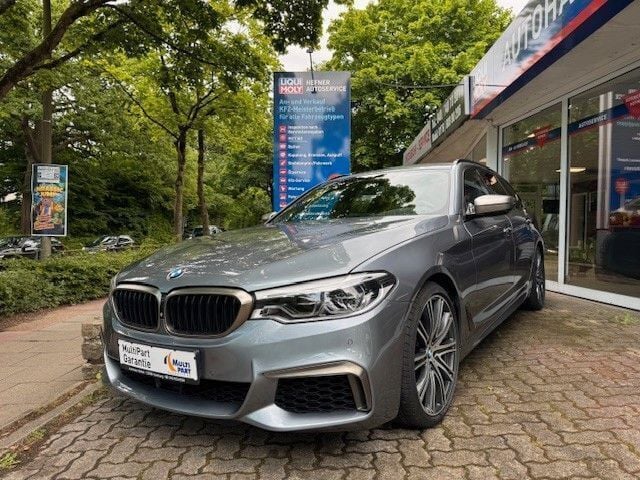 Blau Gebraucht 2018 BMW M550 Performance Limousine | 36.900 € (Guter Preis) - Bild 1/4