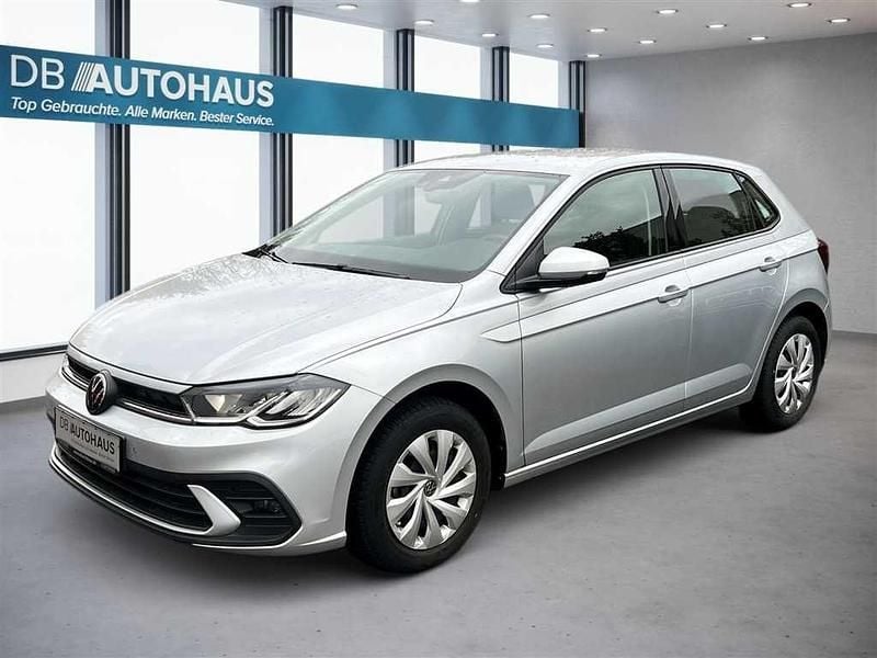 Silber Gebraucht 2023 VW Polo Life Kleinwagen | 17.260 € (Guter Preis) - Bild 1/4