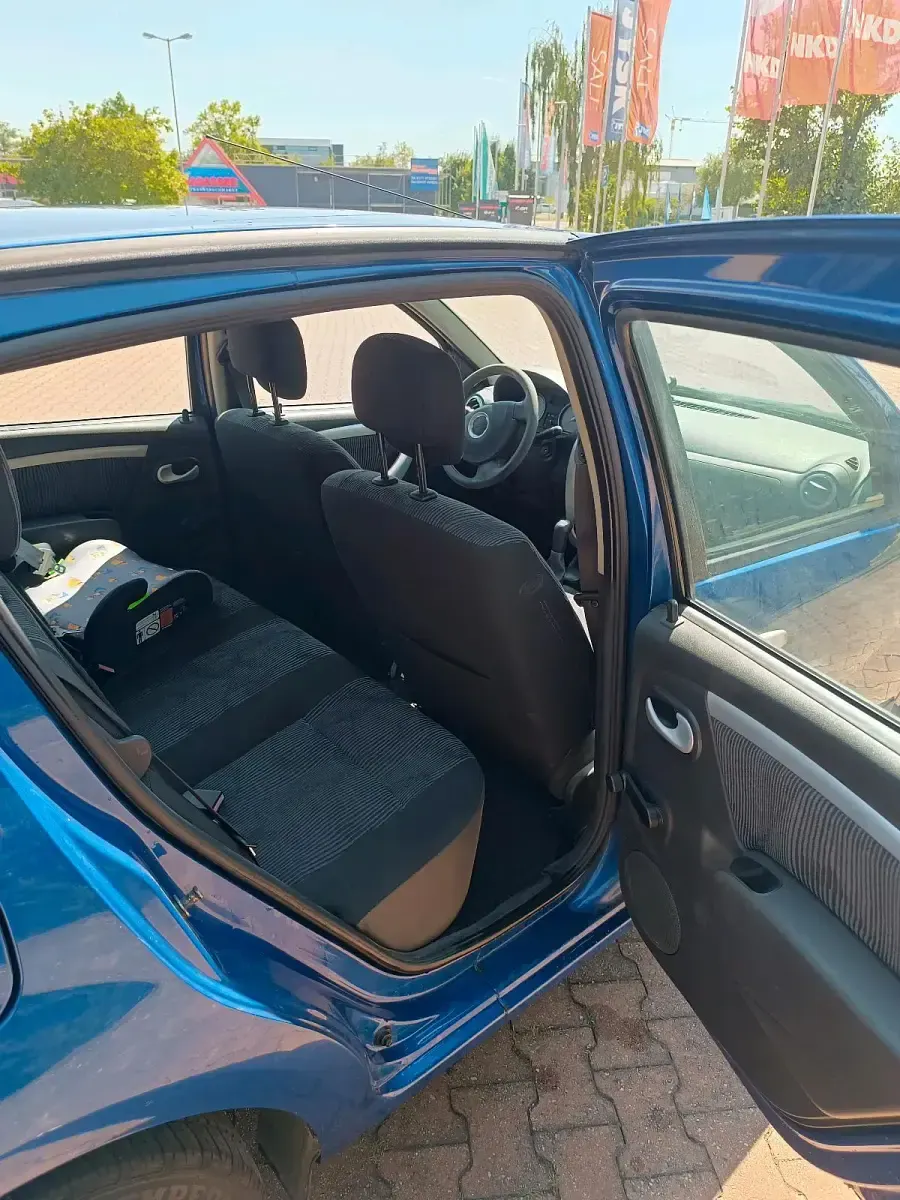 Gebraucht Dacia Sandero 87 PS (63 kW) 2010 Blau Kleinwagen
