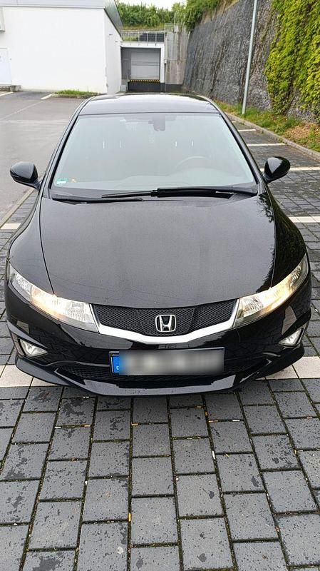 Schwarz Gebraucht 2010 Honda Civic Type S Limousine | 3.750 € (Fairer Preis) - Bild 1/4