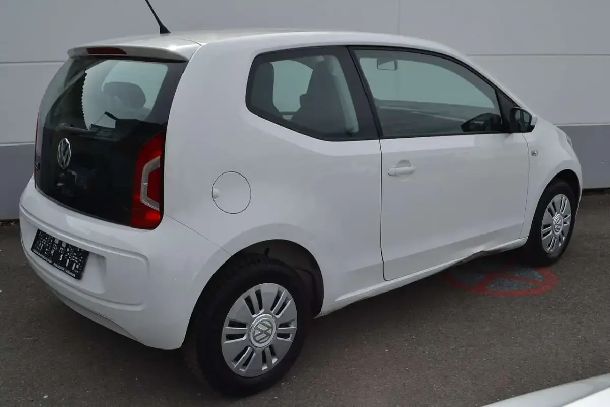 Gebraucht VW up! move up! 60 PS (44 kW) 2015 Weiß Kleinwagen