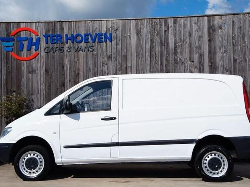 Gebraucht Mercedes Vito 109 PS (80 kW) 2007 Weiß Van