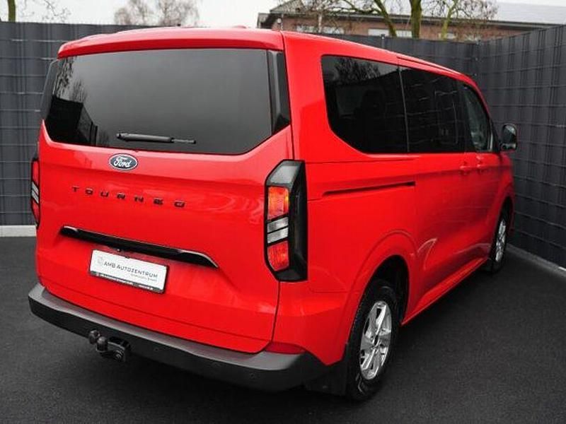 Gebraucht Ford Tourneo Custom 136 PS (100 kW) 2025 Andere Van
