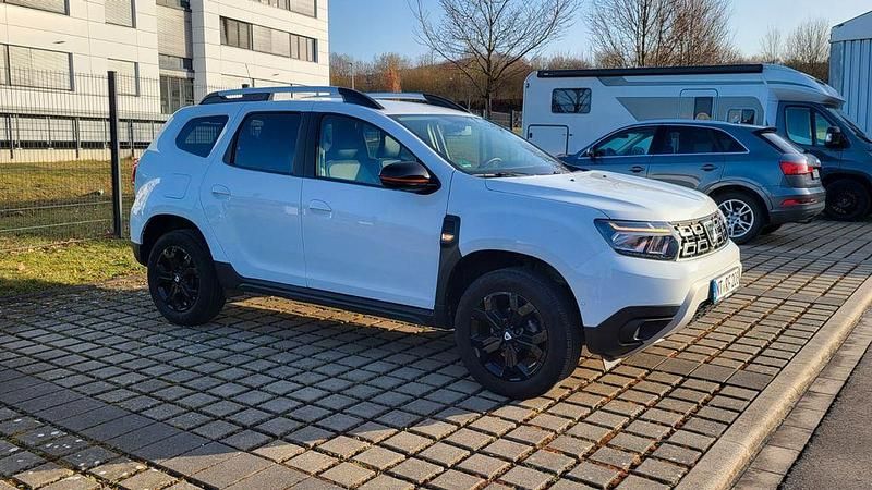 Gebraucht Dacia Duster Extreme 150 PS (110 kW) 2022 Weiß SUV
