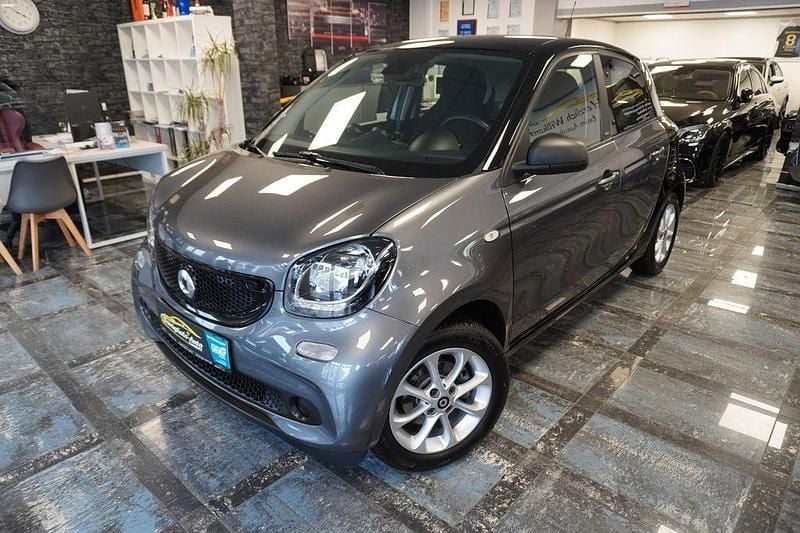 Gebraucht Smart ForFour 71 PS (52 kW) 2017 Schwarz Kleinwagen