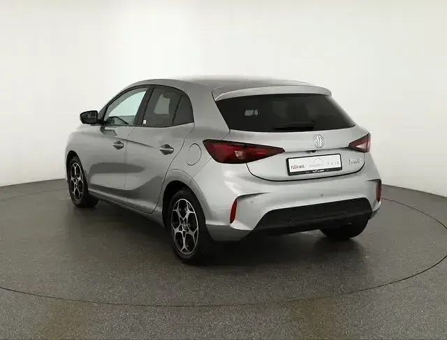 Gebraucht MG MG3 Luxury 197 PS (144 kW) 2025 Silber Kleinwagen