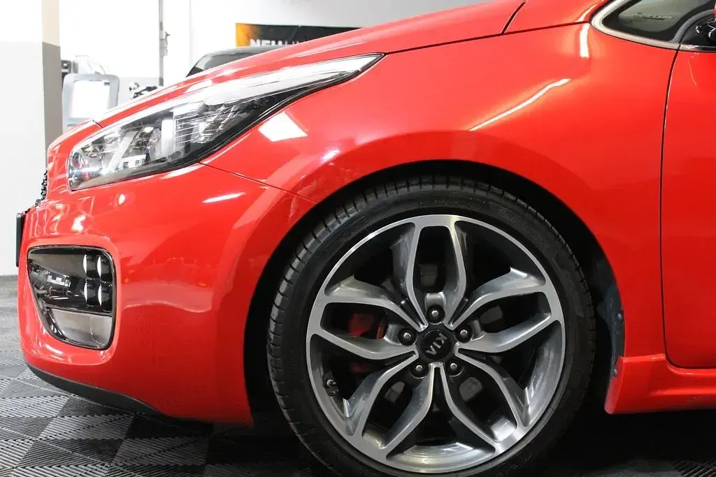 Gebraucht Kia ProCeed GT 136 PS (100 kW) 2016 Rot Kleinwagen