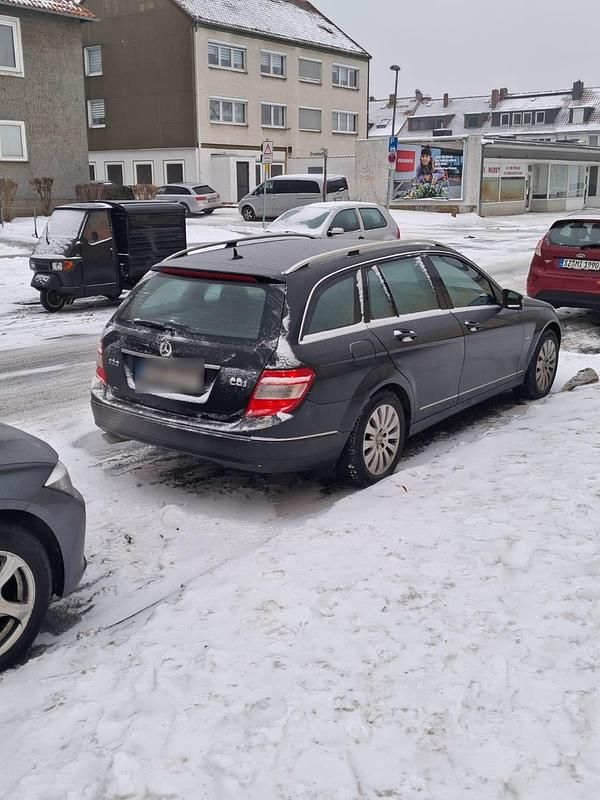 Second-hand Mercedes 220 2008 Negru Break