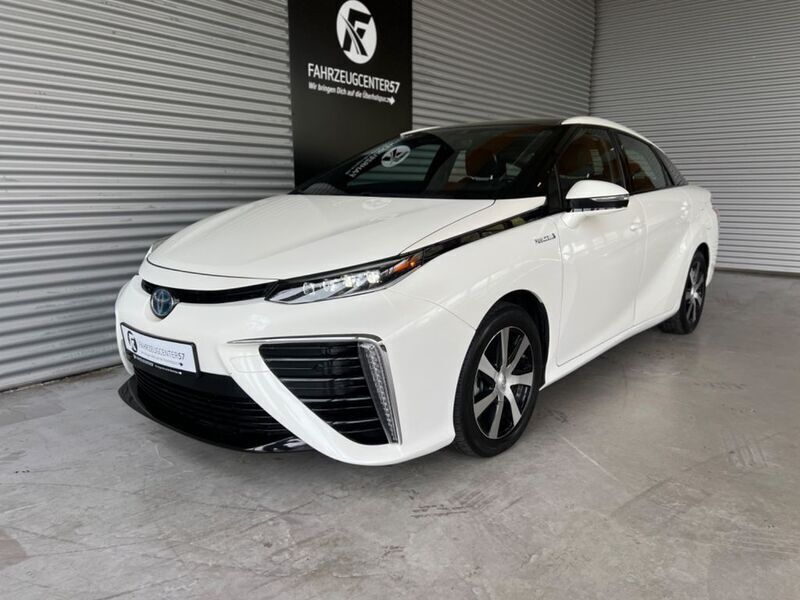 Gebraucht Toyota Mirai 154 PS (113 kW) 2017 Weiß Limousine