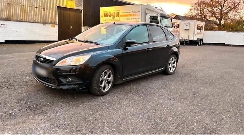 Gebraucht Ford Focus 109 PS (80 kW) 2009 Schwarz Limousine