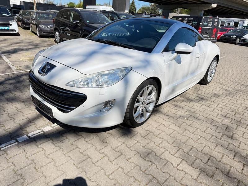 Gebraucht Peugeot RCZ Basis 156 PS (114 kW) 2012 Weiß Coupé