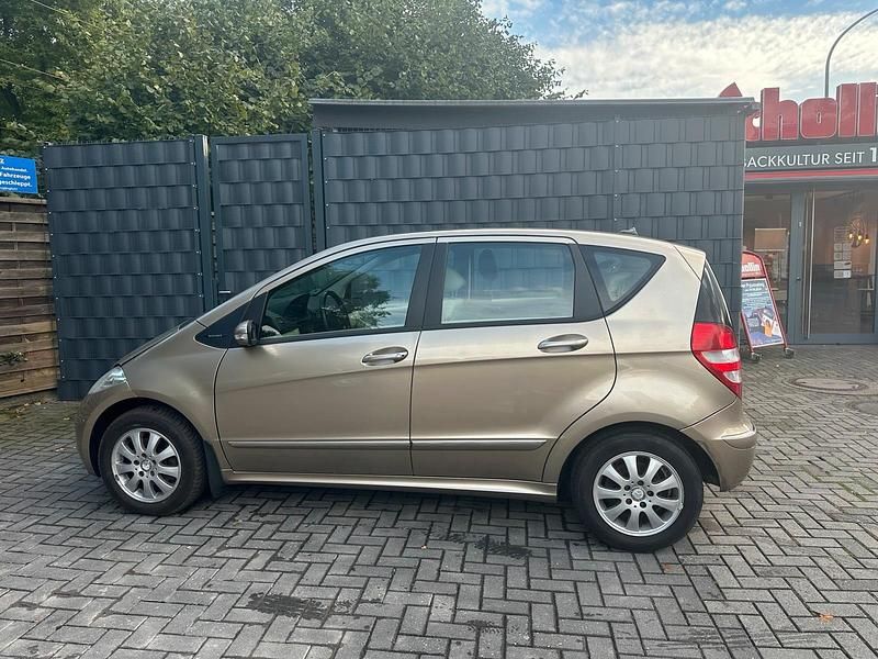 Gebraucht Mercedes A170 116 PS (85 kW) 2007 Beige Kleinwagen