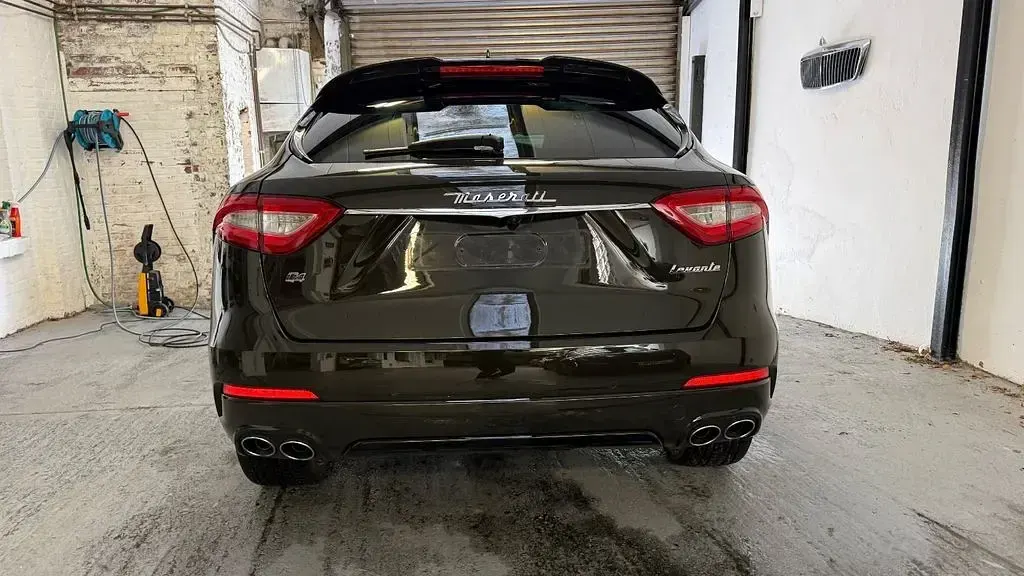 Gebraucht Maserati Levante 275 PS (202 kW) 2017 Grün SUV