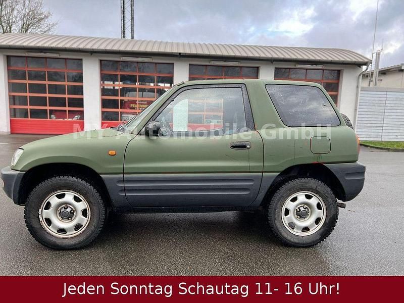 Gebraucht Toyota RAV4 129 PS (94 kW) 1996 Rot SUV