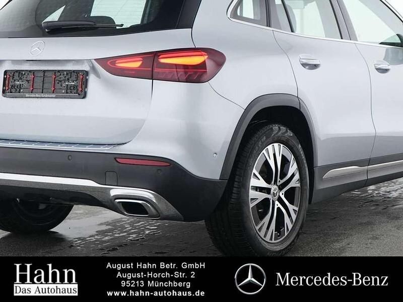 Gebraucht Mercedes GLA200 Progressive 163 PS (119 kW) 2024 Lack hightechsilber SUV
