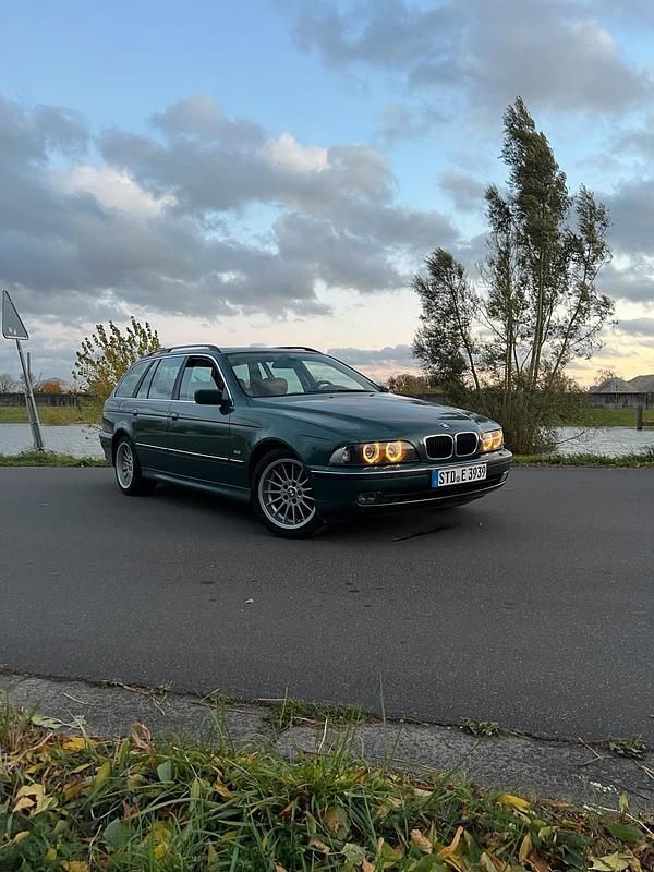 Gebraucht BMW 528 Basis 197 PS (144 kW) 1997 Grün Kombi