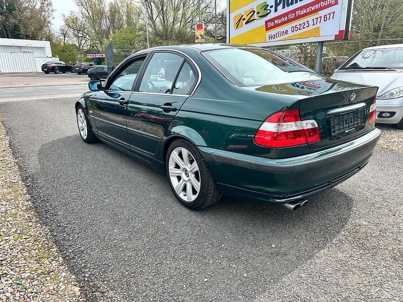 Gebraucht BMW 330 231 PS (169 kW) 2001 Grün Limousine