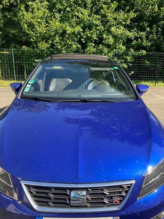 Blau Gebraucht 2017 Seat Leon SC FR Kleinwagen | 13.300 € (Fairer Preis) - Bild 1/4