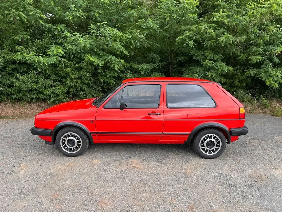 Gebraucht VW Golf II GTI 112 PS (82 kW) 1985 Rot Kleinwagen