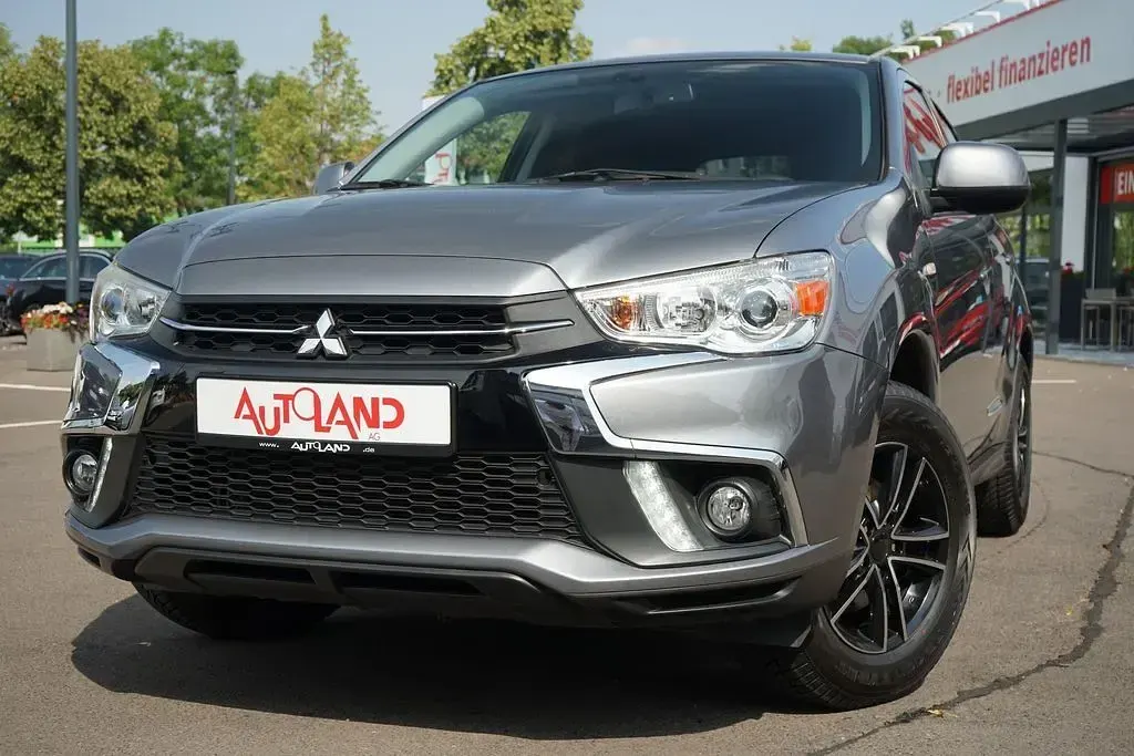Gebraucht Mitsubishi ASX Basis 117 PS (86 kW) 2017 Grau SUV