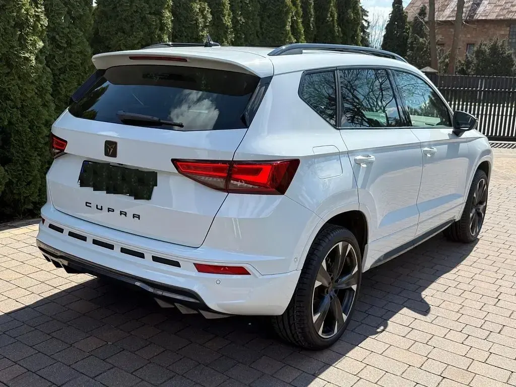 Używany Cupra Ateca 150 KM (110 kW) 2023 Biały SUV
