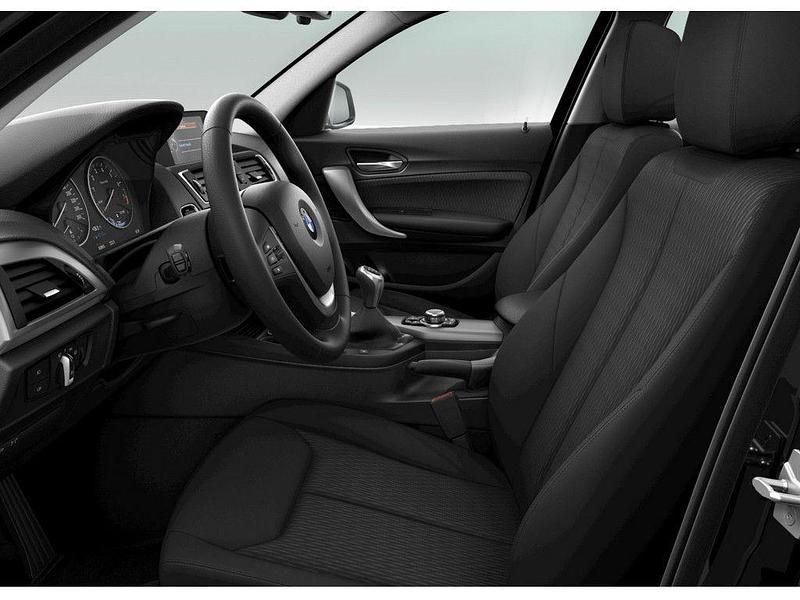 Gebraucht BMW 116 Advantage 109 PS (80 kW) 2017 Schwarz Kleinwagen