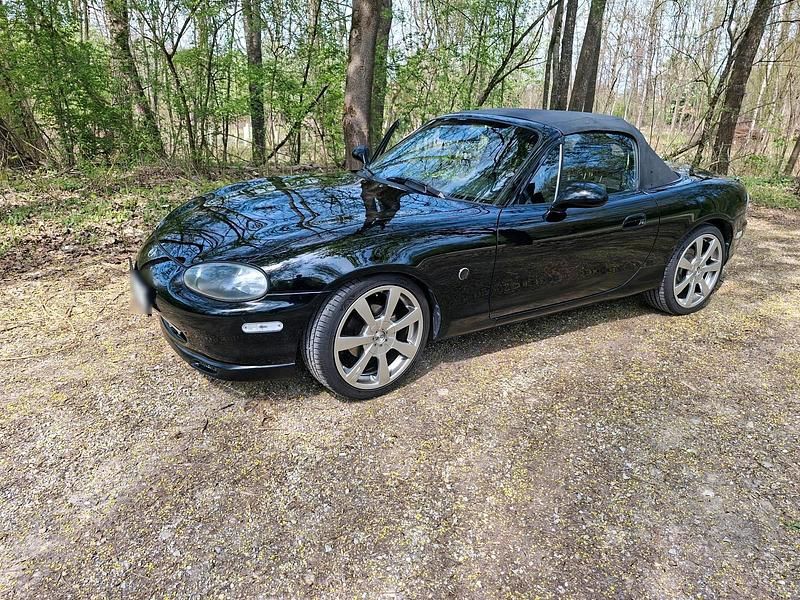 Usata Mazda MX5 140 CV (102 kW) 1999 Nero Cabrio