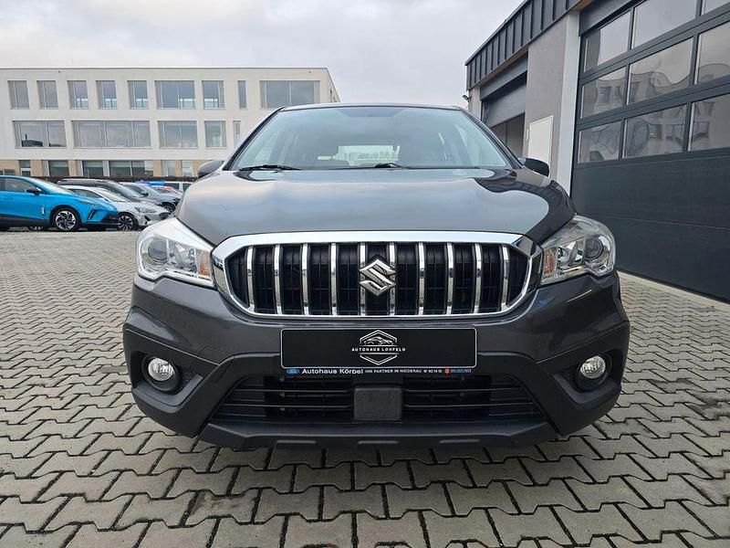 Gebraucht Suzuki SX4 S-Cross 111 PS (81 kW) 2017 Grau SUV